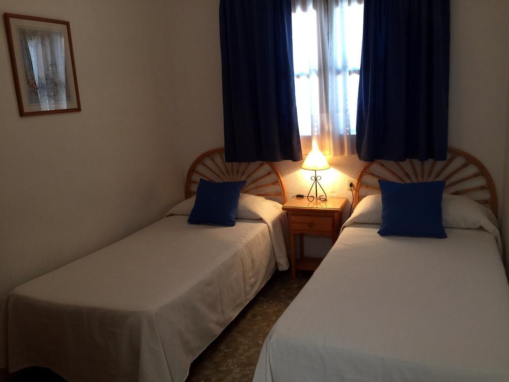 Hostal Juan De Austria II アグアドゥルセ 部屋 写真