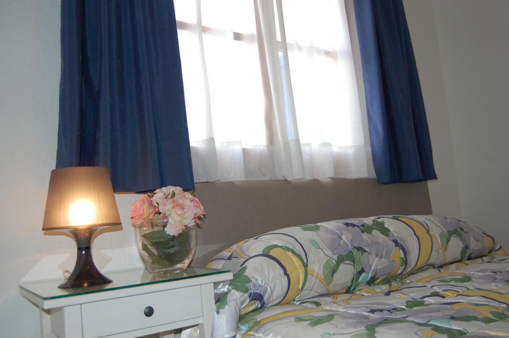 Hostal Juan De Austria II アグアドゥルセ 部屋 写真